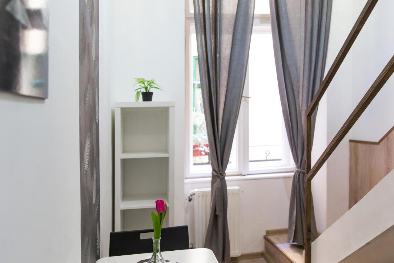 Apartament Central Budget Lofts Budapeszt Zewnętrze zdjęcie